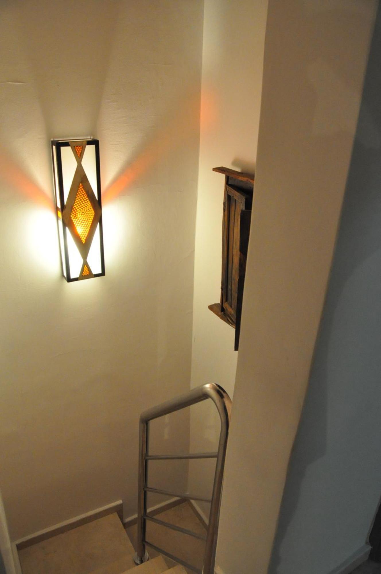 Appartement Agreable Avec 2 Tres Belles Terrasses Au Coeur De Rabat Exterior foto